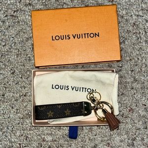 New in box Louis Vuitton key chain